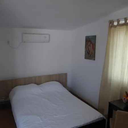 Tohanis Beach Hotel